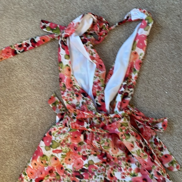 Romper - Picture 7 of 8